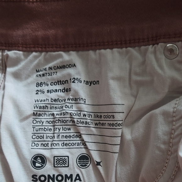 Trendy Pink Straight Leg Denim Jeans - Picture 3 of 7